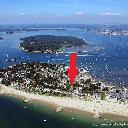 Top Floor Sandbanks Apartment With Free Parking Just Minutes From The Beach And Bars Canford Cliffs Esterno foto