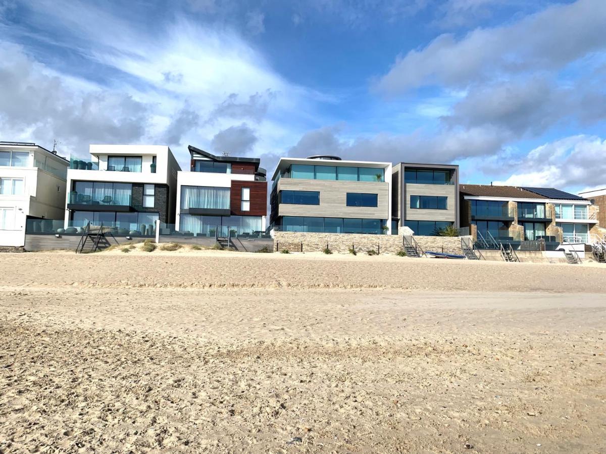 Top Floor Sandbanks Apartment With Free Parking Just Minutes From The Beach And Bars Canford Cliffs Esterno foto